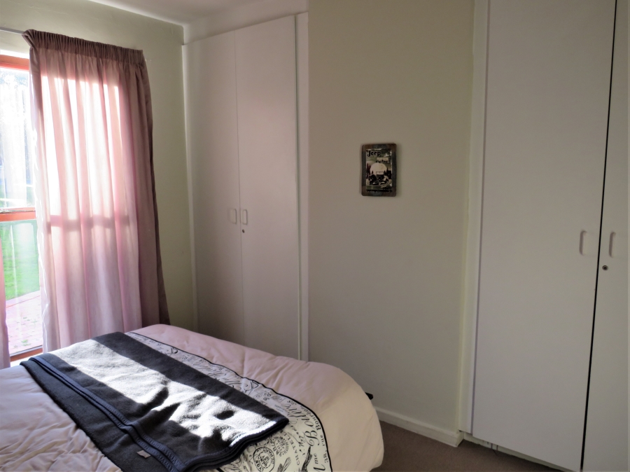 To Let 2 Bedroom Property for Rent in Greenways Golf Estate Western Cape